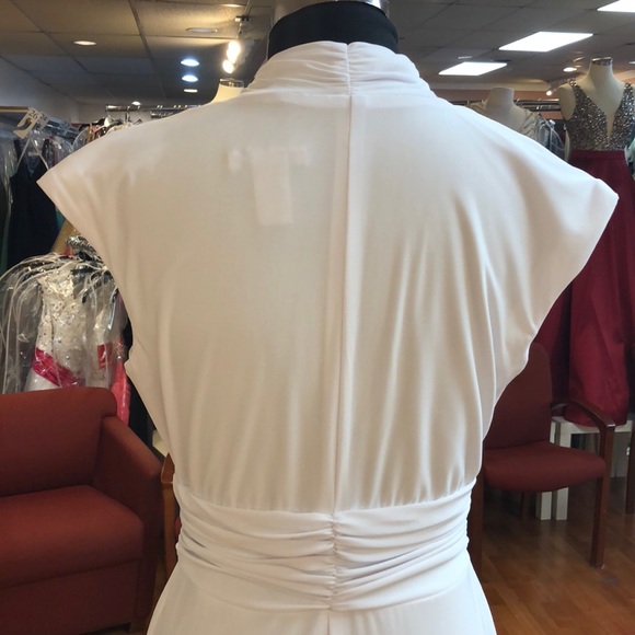 Women’s graduation dress, sleeveless - Picture 5 of 8